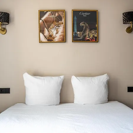 Hotel 83 2*