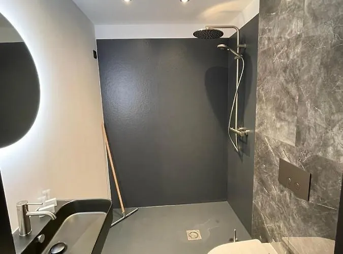 فندق 83 أمستردام