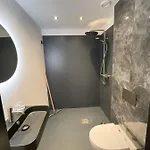 מלון 83 אמסטרדם