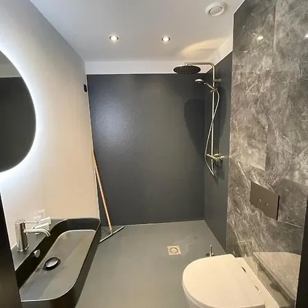 Otel 83 Amsterdam